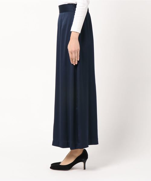 archives（アルシーヴ）の「サテンロングセミフレアスカート（スカート・レディース・ネイビー/グレー/ピンク・MEDIUM）」の4枚目の写真