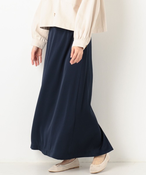 archives（アルシーヴ）の「サテンロングセミフレアスカート（スカート・レディース・ネイビー/グレー/ピンク・MEDIUM）」の2枚目の写真