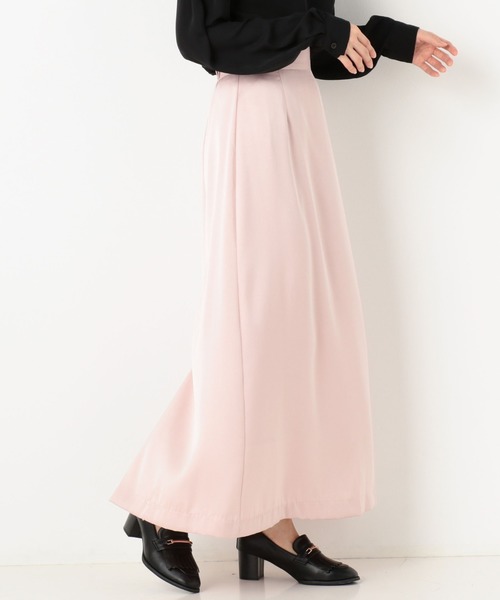 archives（アルシーヴ）の「サテンロングセミフレアスカート（スカート・レディース・ネイビー/グレー/ピンク・MEDIUM）」の3枚目の写真