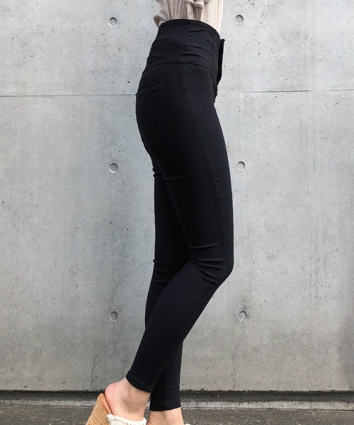 meJane(ミージェーン)の「ハイウエスト/スキニーパンツ(その他パンツ・レディース・ブラック/カーキ・S/M/L)」の4枚目の写真