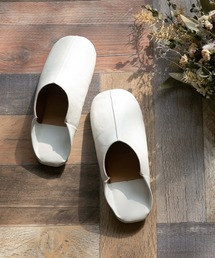 welleg（ウェレッグ）の「センターシーム バブーシュ スリッパ ルームシューズ（ルームシューズ/スリッパ・メンズ）」