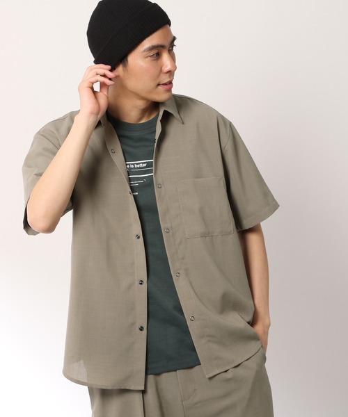 LAKOLE(ラコレ)の「ドライタッチショートスリーブシャツ / LAKOLE(シャツ/ブラウス・メンズ・モカ/その他8/アイボリー/ベージュ/ブラック・SMALL/MEDIUM/LARGE)」の1枚目の写真