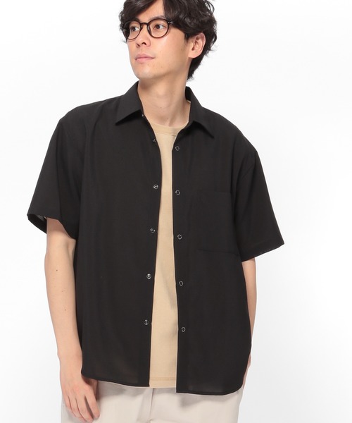 LAKOLE(ラコレ)の「ドライタッチショートスリーブシャツ / LAKOLE(シャツ/ブラウス・メンズ・モカ/その他8/アイボリー/ベージュ/ブラック・SMALL/MEDIUM/LARGE)」の2枚目の写真