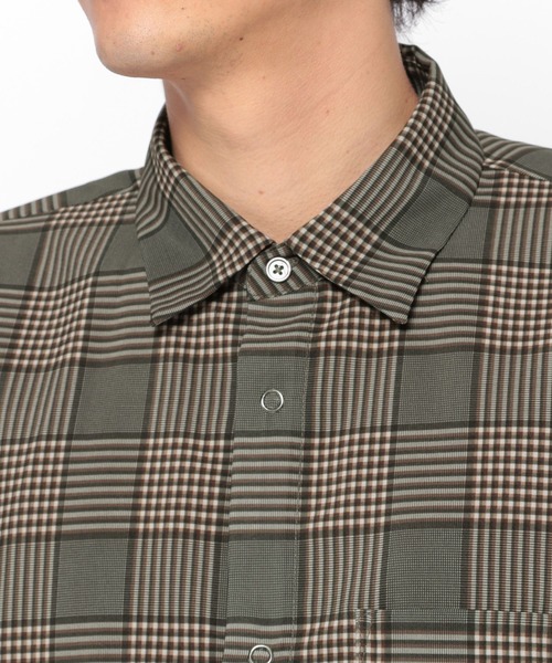 LAKOLE(ラコレ)の「ドライタッチショートスリーブシャツ / LAKOLE(シャツ/ブラウス・メンズ・モカ/その他8/アイボリー/ベージュ/ブラック・SMALL/MEDIUM/LARGE)」の17枚目の写真