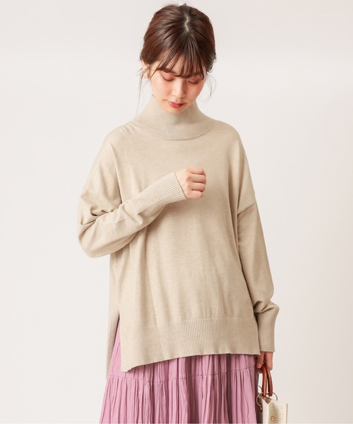 natural couture(ナチュラルクチュール)の「もちもちゆるっとハイネックニット(ニット/セーター・レディース・ブラック/ブルー/グリーン/アイボリー/モカ/ライトベージュ/レンガ・FREE)」の1枚目の写真