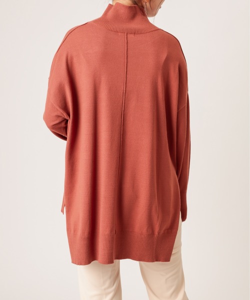 natural couture(ナチュラルクチュール)の「もちもちゆるっとハイネックニット(ニット/セーター・レディース・ブラック/ブルー/グリーン/アイボリー/モカ/ライトベージュ/レンガ・FREE)」の10枚目の写真