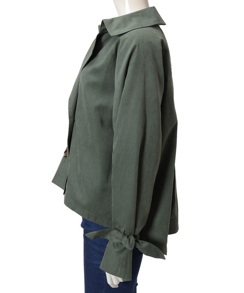 fifth（フィフス）の「ボリュームスリーブショートトレンチコート（トレンチコート・レディース・ブラウン/カーキ・MEDIUM）」の5枚目の写真