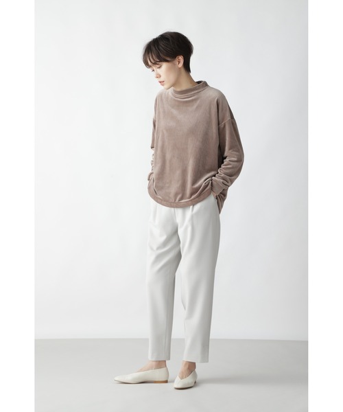 human woman(ヒューマンウーマン)の「◆コーデュロイボンバープルオーバー(Tシャツ/カットソー・レディース・ダークベージュ/ブラウン・MEDIUM)」の17枚目の写真