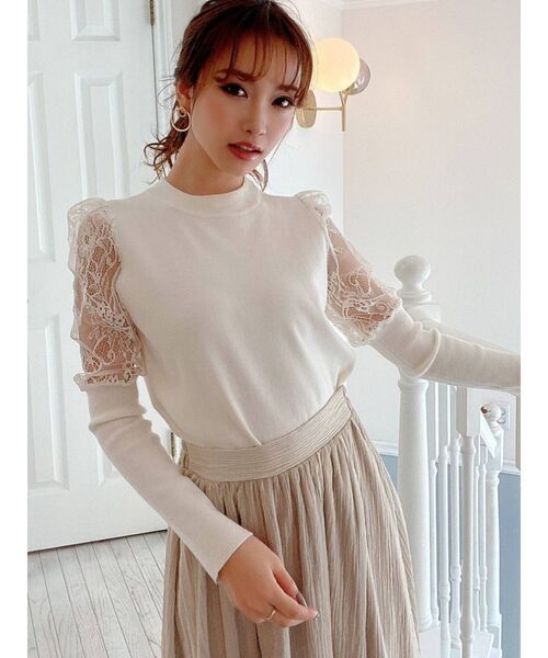 RESEXXY（リゼクシー）の「レース切替ニットプルオーバー（ニット/セーター・レディース・ブラック/ベージュ/オフホワイト・FREE）」の2枚目の写真