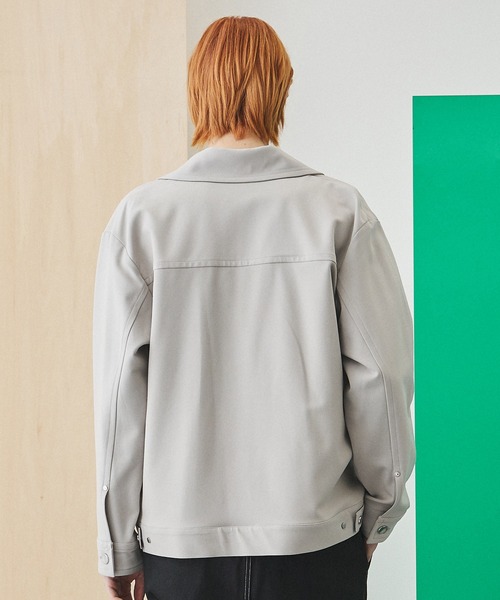 UNITED TOKYO（ユナイテッドトウキョウ）の「ジャージーライクストレッチトラックジャケット（ブルゾン・メンズ・ライトグレー/カーキ/ブラック/ベージュ・1/2/3）」の16枚目の写真