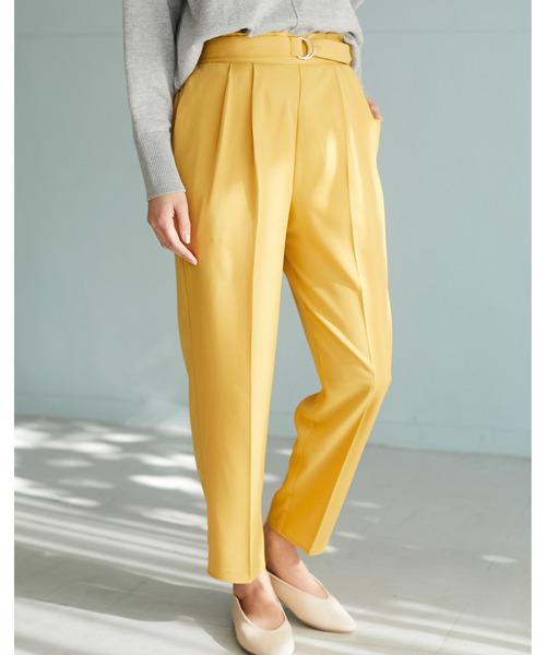 Green Parks(グリーンパークス)の「<ベルト付>タックテーパードストレッチパンツ*(その他パンツ・レディース・ブラック/ベージュ/ピンク/イエロー/ミント/ブルー系その他7・FREE)」の5枚目の写真