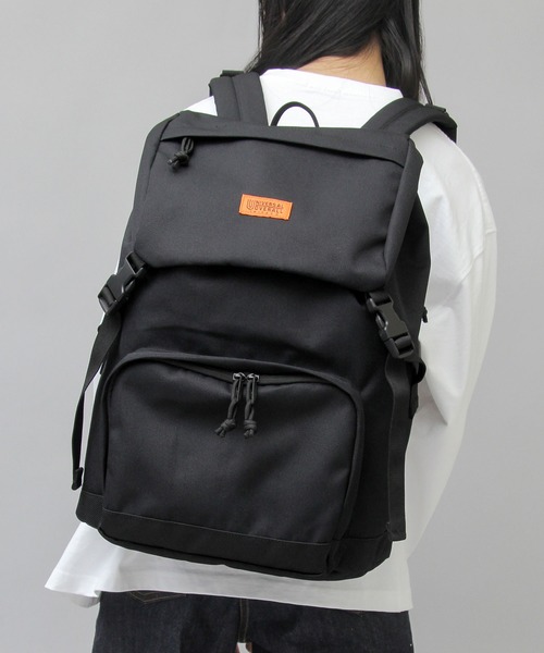 UNIVERSAL OVERALL（ユニバーサルオーバーオール）の「UNIVERSAL OVERALL / ユニバーサルオーバーオール / フラップポケット バックパック / リュック / 大容量（バックパック/リュック・メンズ・ブラック・FREE）」の17枚目の写真