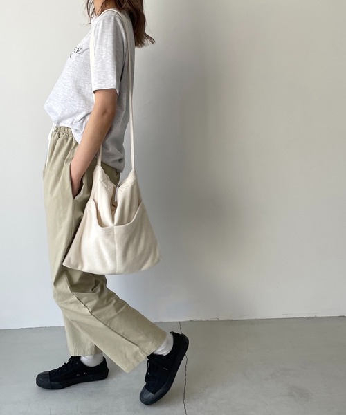 CANAL JEAN（キャナルジーン）の「via j(ヴィアジェイ) "CHICACO"半袖Tシャツ（Tシャツ/カットソー・レディース・ホワイト/ブラック/ヘザーグレー・ONE SIZE）」の10枚目の写真