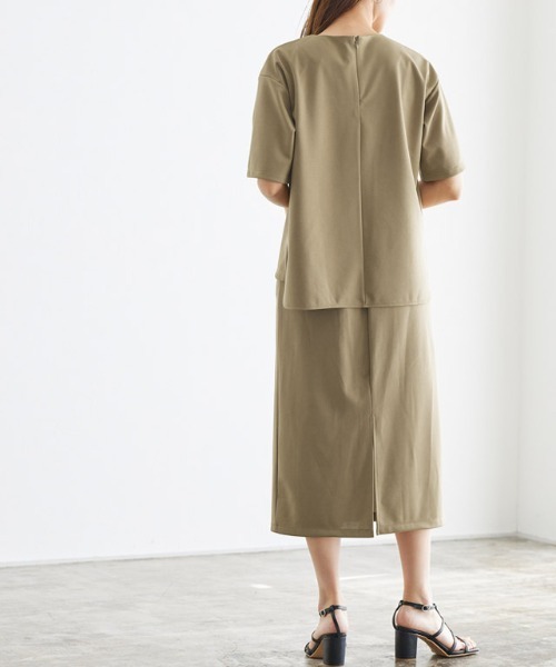 Pierrot（ピエロ）の「ポンチTシャツ×スカートセットアップ（セットアップ・レディース・ネイビー/モカ・L/M）」の11枚目の写真