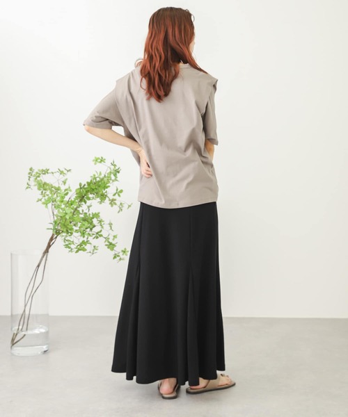 SENSE OF PLACE by URBAN RESEARCH（センスオブプレイスバイアーバンリサーチ）の「ショルダータックカットトップ（Tシャツ/カットソー・レディース・ブラック/グレー/オフホワイト/イエロー・ONE）」の21枚目の写真