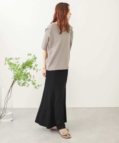 SENSE OF PLACE by URBAN RESEARCH（センスオブプレイスバイアーバンリサーチ）の「ショルダータックカットトップ（Tシャツ/カットソー・レディース・ブラック/グレー/オフホワイト/イエロー・ONE）」の12枚目の写真