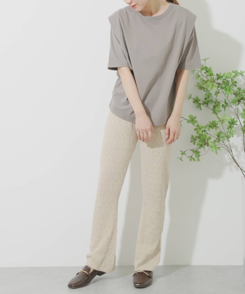 SENSE OF PLACE by URBAN RESEARCH（センスオブプレイスバイアーバンリサーチ）の「ショルダータックカットトップ（Tシャツ/カットソー・レディース・ブラック/グレー/オフホワイト/イエロー・ONE）」の13枚目の写真