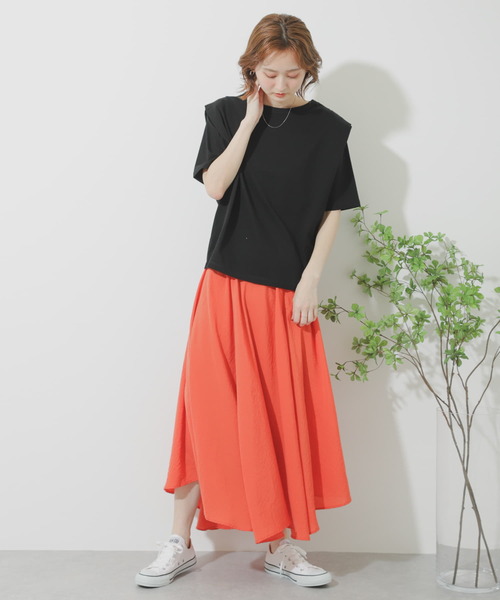 SENSE OF PLACE by URBAN RESEARCH（センスオブプレイスバイアーバンリサーチ）の「ショルダータックカットトップ（Tシャツ/カットソー・レディース・ブラック/グレー/オフホワイト/イエロー・ONE）」の9枚目の写真