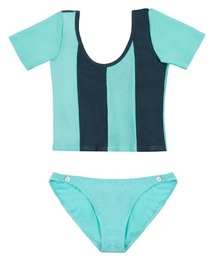 Pacific Rainbow（パシフィックレインボー）の「Pacific Rainbow / ストライプ半袖ラッシュガード スイムパンツ セット＜150cm＞（水着・キッズ）」