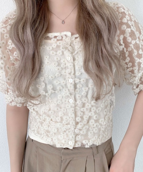 archives(アルシーヴ)の「刺繍レース半袖ブラウス(シャツ/ブラウス・レディース・オフホワイト/ブラック/ブルーグレー/グレイッシュベージュ/ブラウン・MEDIUM)」の22枚目の写真