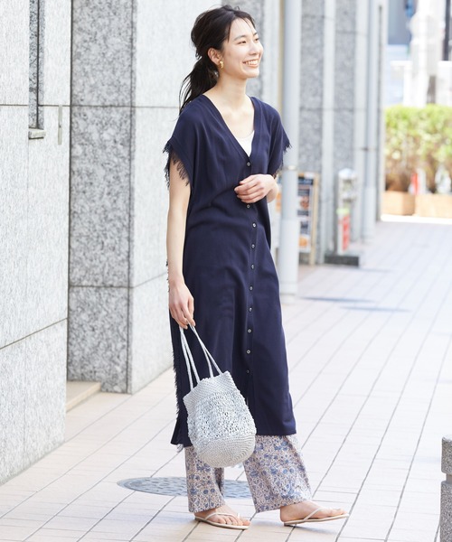 SALON adam et rope'(サロン アダム エ ロペ)の「SMART ICE 2WAYロングカーディガン(カーディガン/ボレロ・レディース・パープル/ネイビー/ブルー系その他4・FREE)」の13枚目の写真