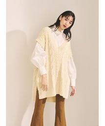 ケーブル編みビッグベスト