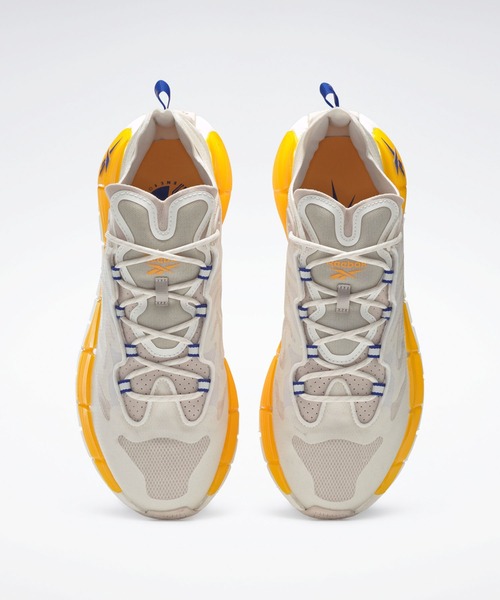 Reebok(リーボック)の「ジグ キネティカ II / Zig Kinetica II Shoes(スニーカー・メンズ・ベージュ系その他/グレー系その他/ブラック×レッド・26.5cm/28.0cm/23.5cm/25.0cm/28.5cm/25.5cm/27.0cm/24.5cm/26.0cm/22.5cm/24.0cm/27.5cm/29.0cm/23.0cm)」の5枚目の写真