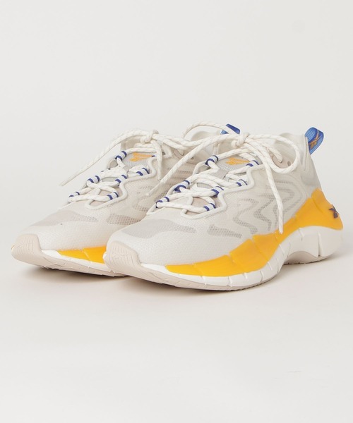 Reebok(リーボック)の「ジグ キネティカ II / Zig Kinetica II Shoes(スニーカー・メンズ・ベージュ系その他/グレー系その他/ブラック×レッド・26.5cm/28.0cm/23.5cm/25.0cm/28.5cm/25.5cm/27.0cm/24.5cm/26.0cm/22.5cm/24.0cm/27.5cm/29.0cm/23.0cm)」の22枚目の写真