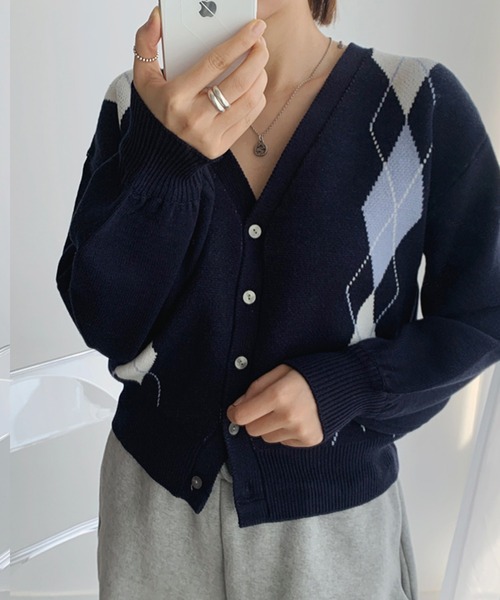 fd style（エフディ スタイル）の「【Chuzchuz】アーガイルVネックショートカーディガン（カーディガン/ボレロ・レディース・グレー/ブルー系その他/ライトベージュ・FREE）」の22枚目の写真