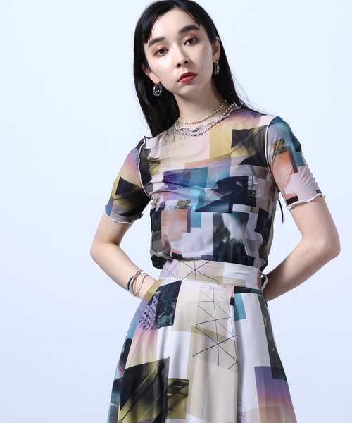 HARE（ハレ）の「フォトコラージュＴ(HARE)（Tシャツ/カットソー・レディース・ブラック/ベージュ・FREE）」の2枚目の写真