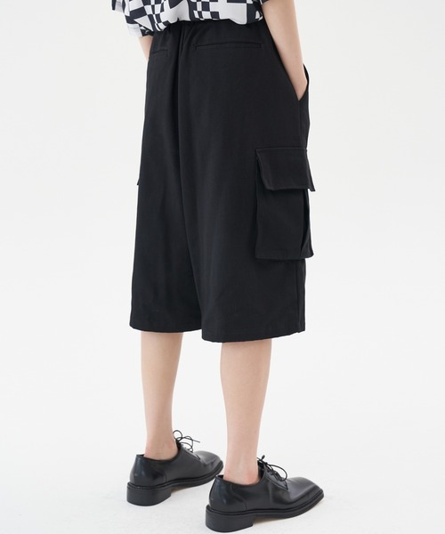 FEKETE（フェケテ）の「FEKETE HALF CORGO WORK PANTS（カーゴパンツ・メンズ・ブラック/カーキ・FREE）」の15枚目の写真