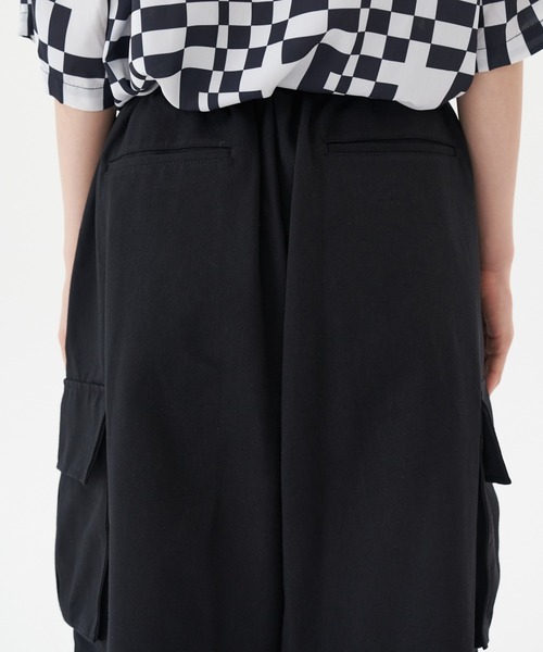 FEKETE（フェケテ）の「FEKETE HALF CORGO WORK PANTS（カーゴパンツ・メンズ・ブラック/カーキ・FREE）」の21枚目の写真