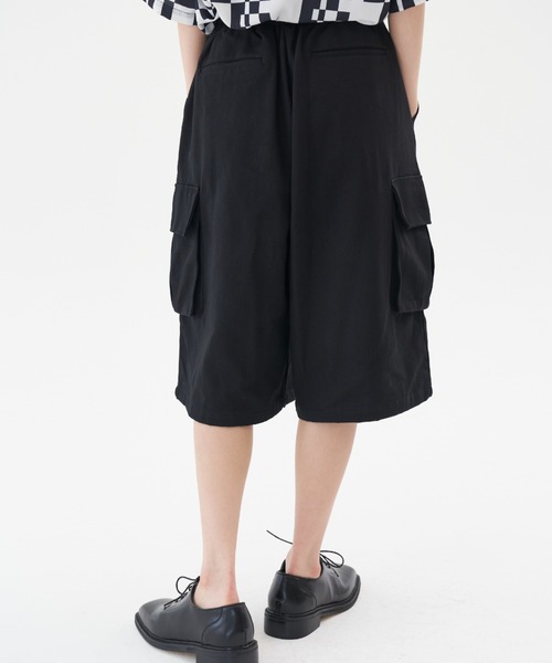 FEKETE（フェケテ）の「FEKETE HALF CORGO WORK PANTS（カーゴパンツ・メンズ・ブラック/カーキ・FREE）」の14枚目の写真