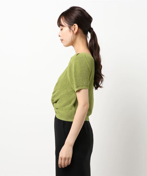 one way(ワンウェイ)の「【oneway】バストツイスト2WAYニット(Tシャツ/カットソー・レディース・ホワイト/ブラック/ライトグリーン/ライトイエロー・FREE)」の7枚目の写真
