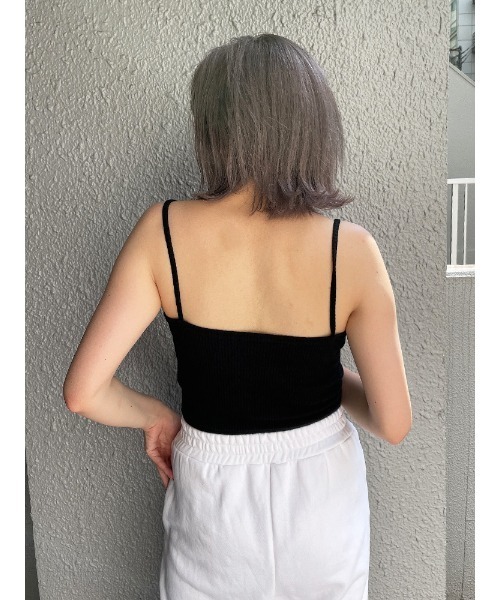 ENVYM（アンビー）の「リブショートヘンリーキャミ（キャミソール・レディース・ブラック/グレー・FREE）」の4枚目の写真