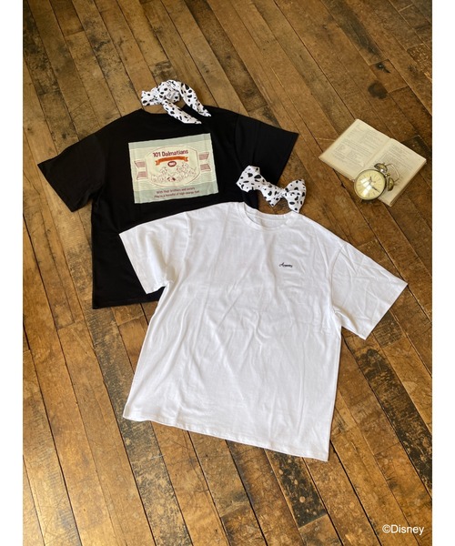 Disney(ディズニー)の「101匹わんちゃん/スカーフ付きビッグTシャツ(Tシャツ/カットソー・レディース・ブラック/オフホワイト・FREE)」の9枚目の写真