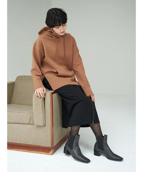 YECCA VECCA（イェッカヴェッカ）の「P.サイドスリットフーディー＊（パーカー・レディース・ライトグレー/ライトブルー/カーキ/キャメル・FREE）」の18枚目の写真