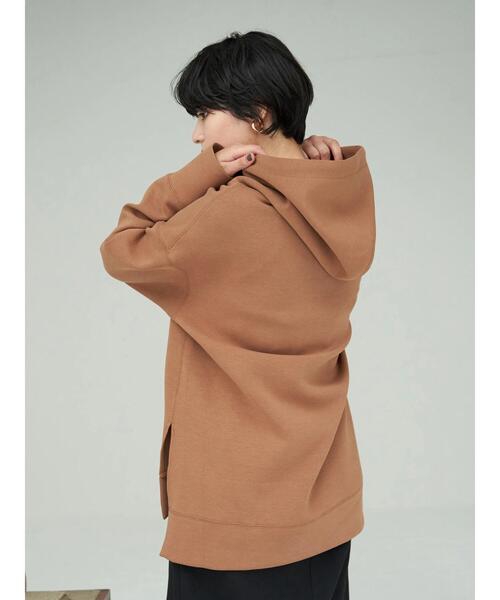 YECCA VECCA（イェッカヴェッカ）の「P.サイドスリットフーディー＊（パーカー・レディース・ライトグレー/ライトブルー/カーキ/キャメル・FREE）」の13枚目の写真