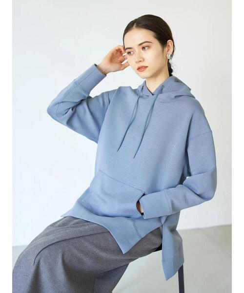 YECCA VECCA（イェッカヴェッカ）の「P.サイドスリットフーディー＊（パーカー・レディース・ライトグレー/ライトブルー/カーキ/キャメル・FREE）」の16枚目の写真