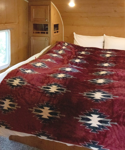 チャイハネ(チャイハネ)の「【チャイハネ】ノマディックボアブランケットXLサイズ(ブランケット・レディース・ベージュ/ターコイズブルー/レッド/グリーン・FREE)」の4枚目の写真