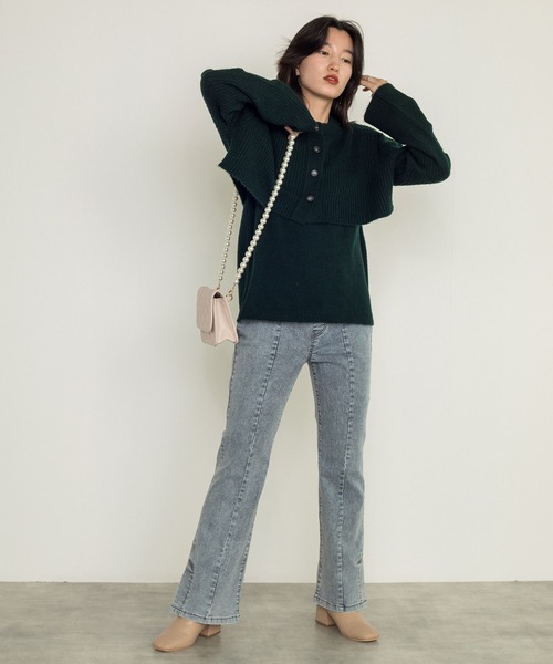 w closet（ダブルクローゼット）の「セミフレア脇スリットイージーパンツ（デニムパンツ・レディース・ダークグレー/ダークオレンジ/グリーン/ケミカルウォッシュ・M/S）」の18枚目の写真