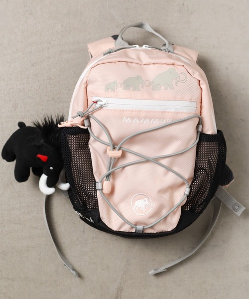Mammut(マムート)の「/MAMMUT (マムート)/FIRST ZIP 4L(バックパック/リュック・キッズ・ピンク/ブルー/ブラック系その他/ブラック系その他2/その他/ピンク系その他/オレンジ系その他/ブラック系その他3/グリーン/ブルー系その他・FREE)」の8枚目の写真