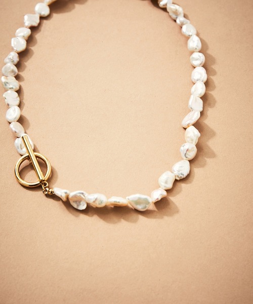 バロックパールショートネックレス