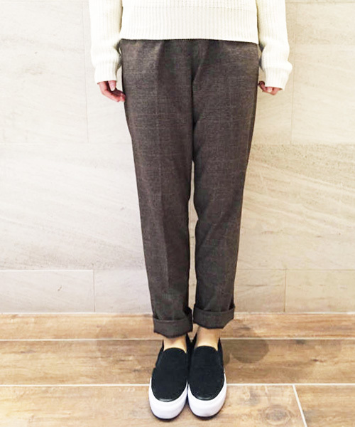 Kastane(カスタネ)の「【Kastane】イージーテーパードパンツ(その他パンツ・レディース・ブラウン/グレー/チャコールグレー/ブラック・FREE)」の4枚目の写真