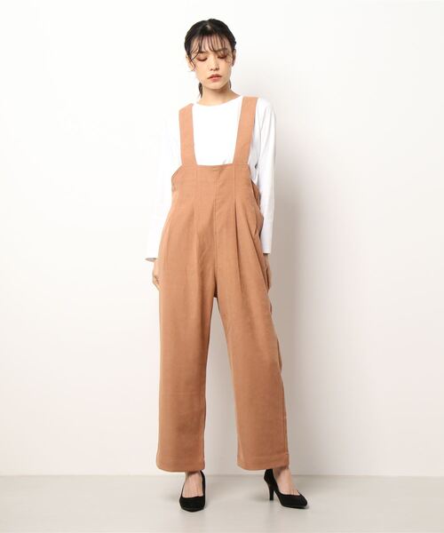 Samansa Mos2 blue（サマンサモスモスブルー）の「タックサロペット（サロペット/オーバーオール・レディース・ブラック/オレンジ/シルバーグレー・ﾌﾘ-）」の4枚目の写真