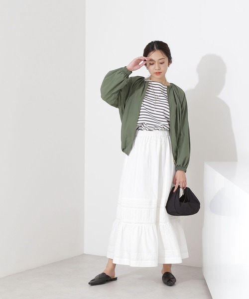 NATURAL BEAUTY BASIC（ナチュラルビューティーベーシック）の「ピンタック×レースローンスカート（スカート・レディース・チャコールグレー/オフホワイト・SMALL/MEDIUM）」の15枚目の写真