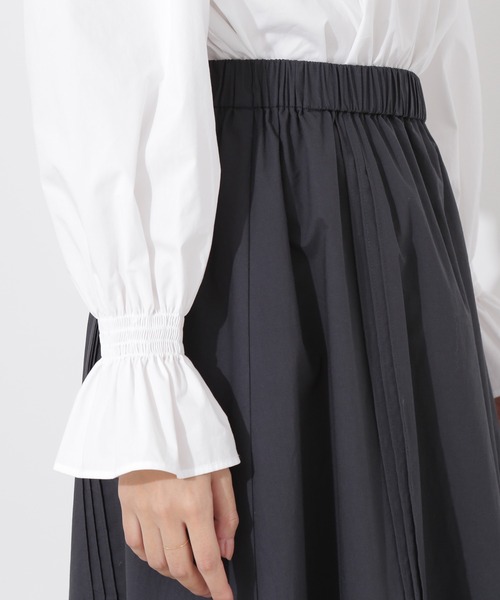 NATURAL BEAUTY BASIC（ナチュラルビューティーベーシック）の「ピンタック×レースローンスカート（スカート・レディース・チャコールグレー/オフホワイト・SMALL/MEDIUM）」の14枚目の写真