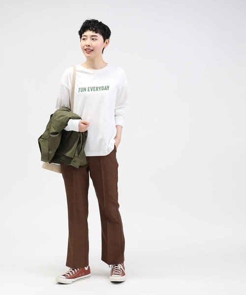 Right-on（ライトオン）の「【HONEYSUCKLE ROSE】ロゴプリントロンＴ（Tシャツ/カットソー・レディース・キナリ/ダークグレー/その他1/オフホワイト/ブラック×ホワイト/ブラック・L/M）」の7枚目の写真