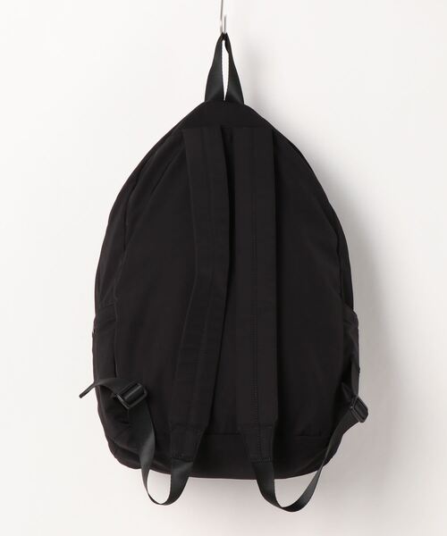 AMERICAN HOLIC（アメリカンホリック）の「マルチポケットリュック（バックパック/リュック・レディース・ブラック・FREE）」の2枚目の写真