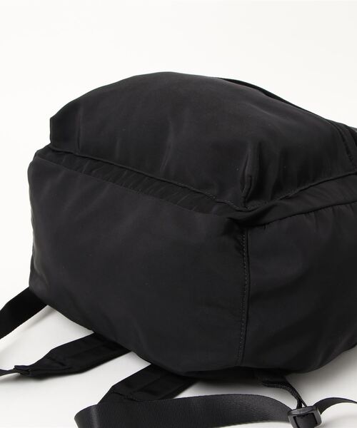 AMERICAN HOLIC（アメリカンホリック）の「マルチポケットリュック（バックパック/リュック・レディース・ブラック・FREE）」の3枚目の写真